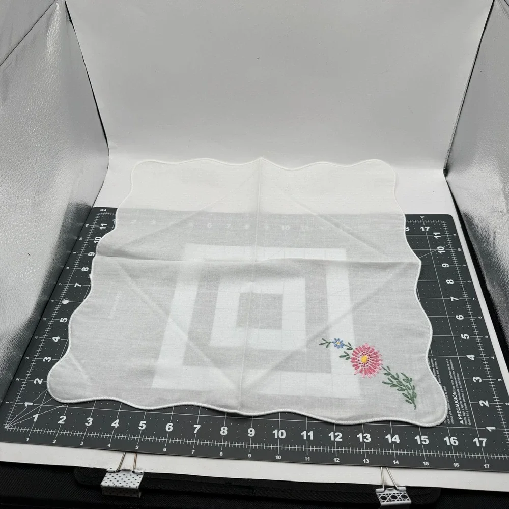 Embroidered Napkins Handkerchiefs White Pink & Purple Floral Scalloped‎ Set 8